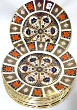 TWELVE DERBY "IMARI 1128" DINNER PLATES