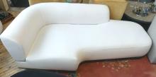 JONATHAN LOUIS CHAISE/SOFA