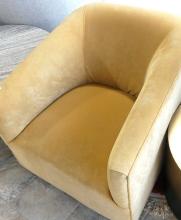 DAVIDSVILLE SWIVEL ARMCHAIR