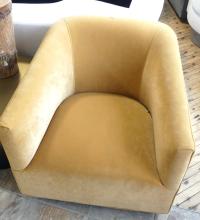 DAVIDSVILLE SWIVEL ARMCHAIR