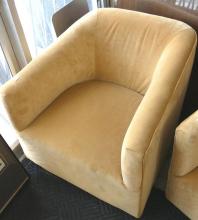 DAVIDSVILLE SWIVEL ARMCHAIR