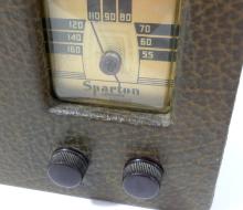 VINTAGE SPARTON RADIO