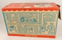 FISHER-PRICE "FARM" PLAYSET