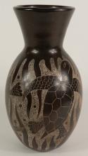 CENTRAL AMERICAN CLAY "TURTLE" VASE