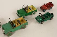 SEVEN DINKY TOYS JEEPS