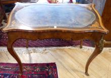 VICTORIAN ROSEWOOD FLIP-TOP GAMES TABLE