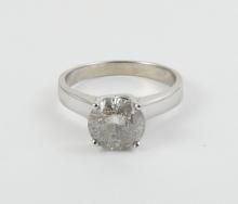 DIAMOND SOLITAIRE RING