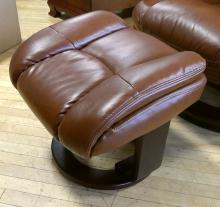 STRESSLESS RECLINER WITH FOOTSTOOL