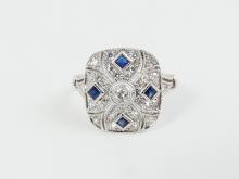 VALUABLE DIAMOND & SAPPHIRE RING