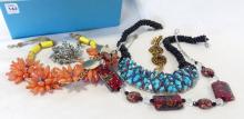 VINTAGE FASHION JEWELLERY
