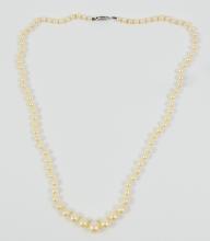 VINTAGE PEARL NECKLACE