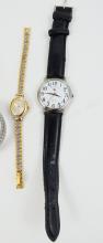 18 WRISTWATCHES