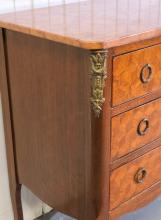 FRENCH CHEST OF DRAWERS