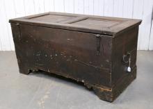 OAK COFFER