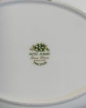 ROYAL ALBERT "TRILLIUM" DINNERWARE