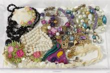 SMALL BIN OF FASHION JEWELLERY