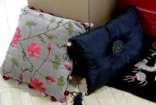 DECORATOR ACCENT PILLOWS