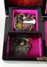 JEWELLERY BOX WITH CONTENTS