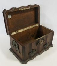 ANTIQUE BOX WITH ORSON WELLES PROVENANCE