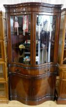 WHITE FINE FURNITURE CORNER CABINET