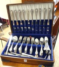 1847 ROGERS BROS. "REMEMBRANCE" FLATWARE