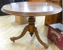 VICTORIAN CENTRE TABLE