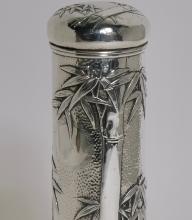 CHINESE STERLING CYLINDRICAL BOX