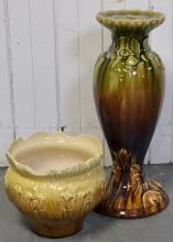 JARDINIERE ON STAND