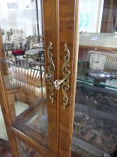 HEKMAN DISPLAY CABINET