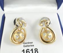 PAIR PENDANT EARRINGS