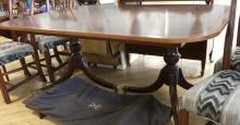 HICKORY FURNITURE DINING TABLE