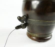 ANTIQUE THREAD DISPENSER