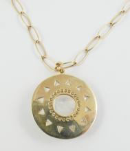 PENDANT ON CHAIN