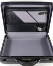 SAMSONITE LOCKING BRIEFCASE