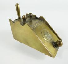 MINIATURE COAL SCUTTLE