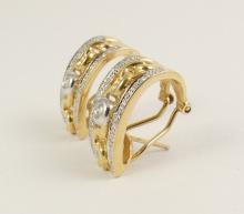 PAIR EARRINGS