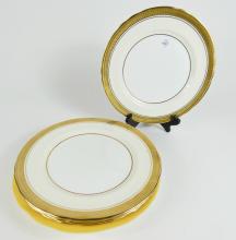 SET AYNSLEY DINNER PLATES