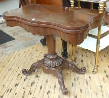 VICTORIAN FLIP-TOP GAMES TABLE