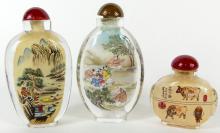 3 CHINESE GLASS SNUFF BOTTLES