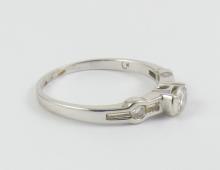 VINTAGE DIAMOND RING