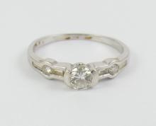 VINTAGE DIAMOND RING