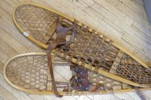 PAIR OF VINTAGE SNOWSHOES