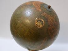 VINTAGE GLOBE