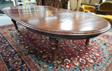 VICTORIAN DINING TABLE