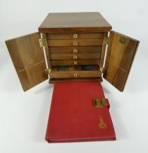 OLYMPIC COIN CABINET & HOLDER