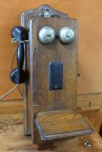 ANTIQUE OAK WALL PHONE