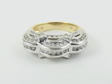 LADIES' DIAMOND RING