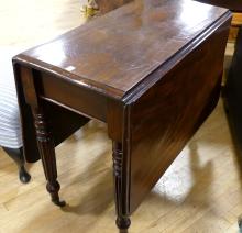 GEORGIAN GATE-LEG TABLE