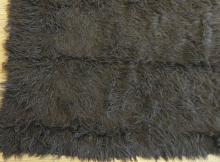 VINTAGE SHAG RUG