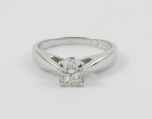 PRINCESS DIAMOND RING